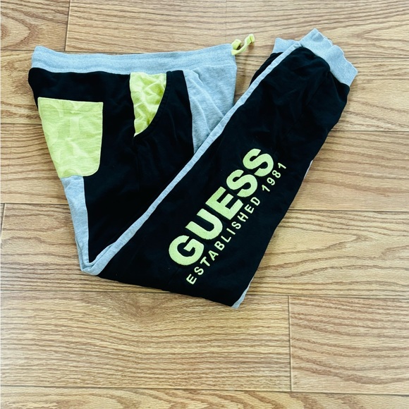 GUESS Boys' Organic French Terry Contrast Pants Size 18 - Picture 1 of 3